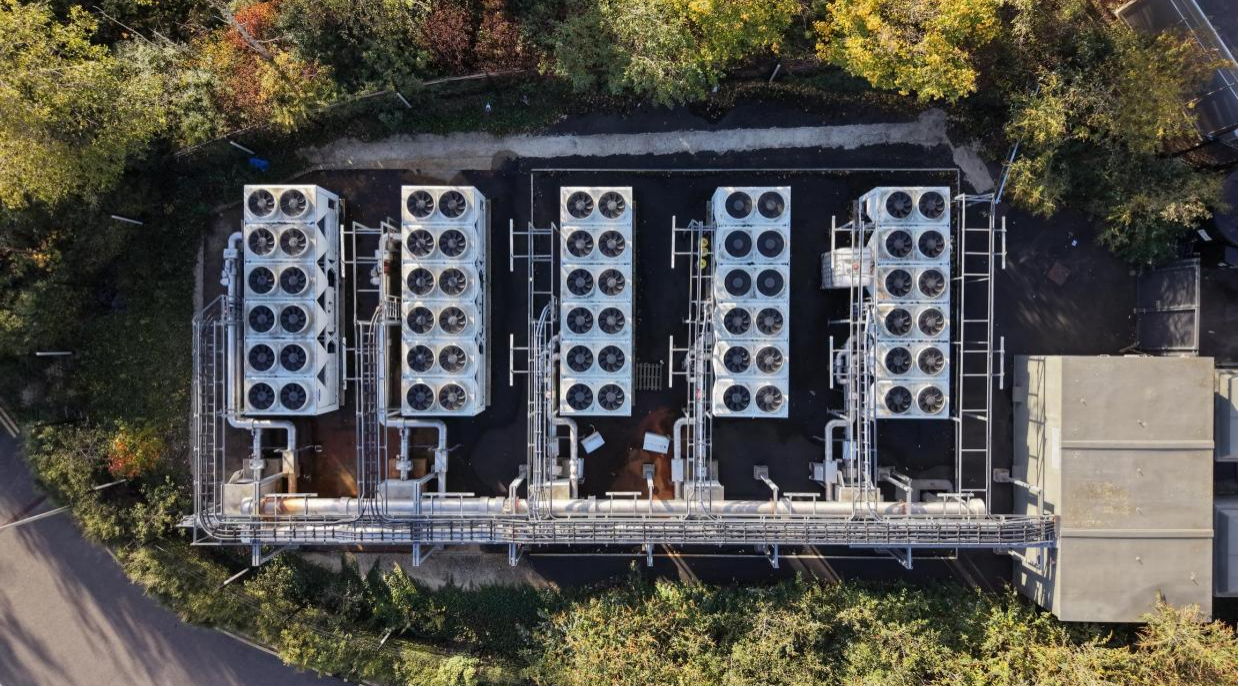 AI data center dry coolers: efficient outdoor heat rejection for liquid-cooled GPU clusters