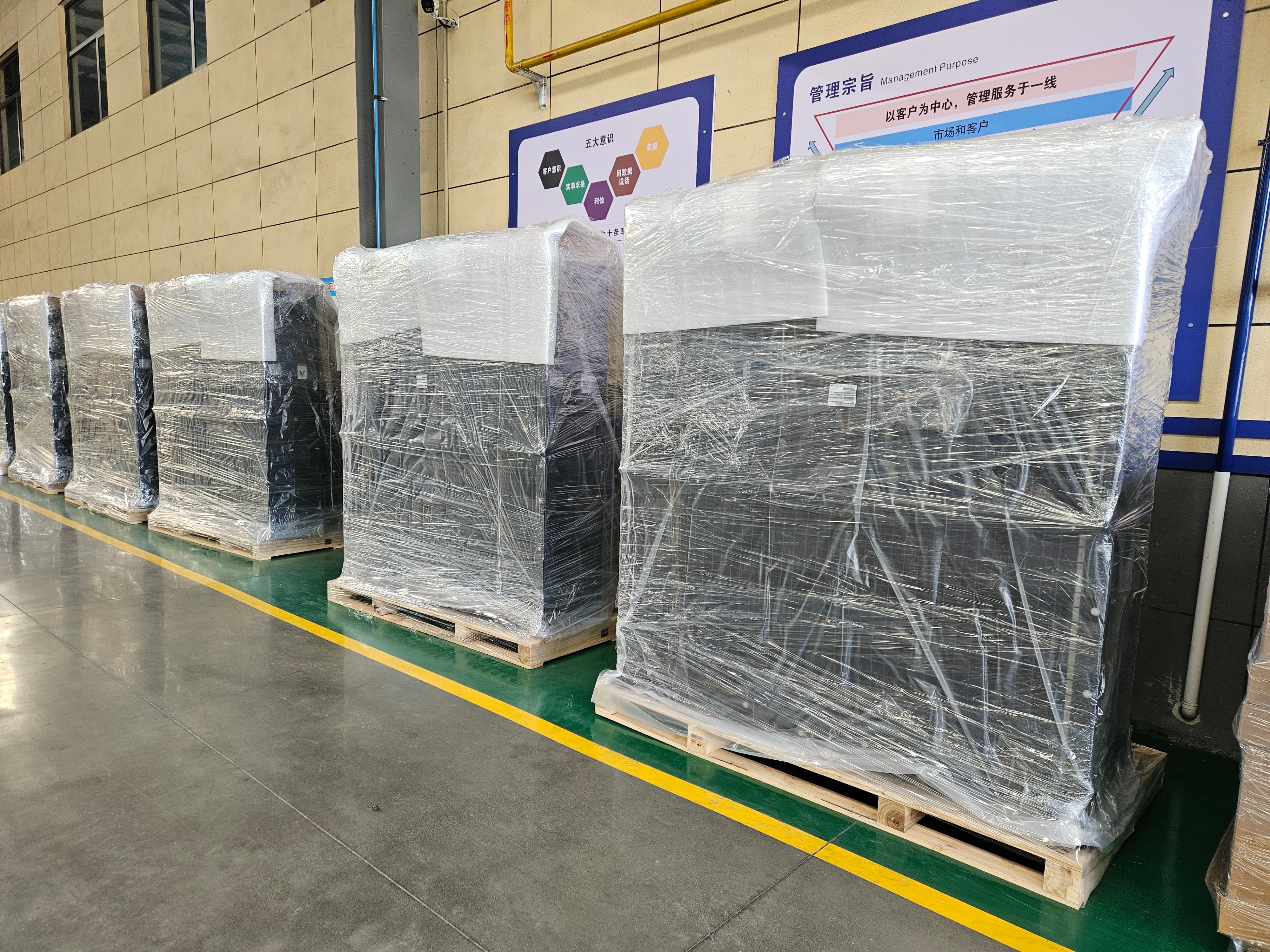 Radiator storage in warehouse palletized