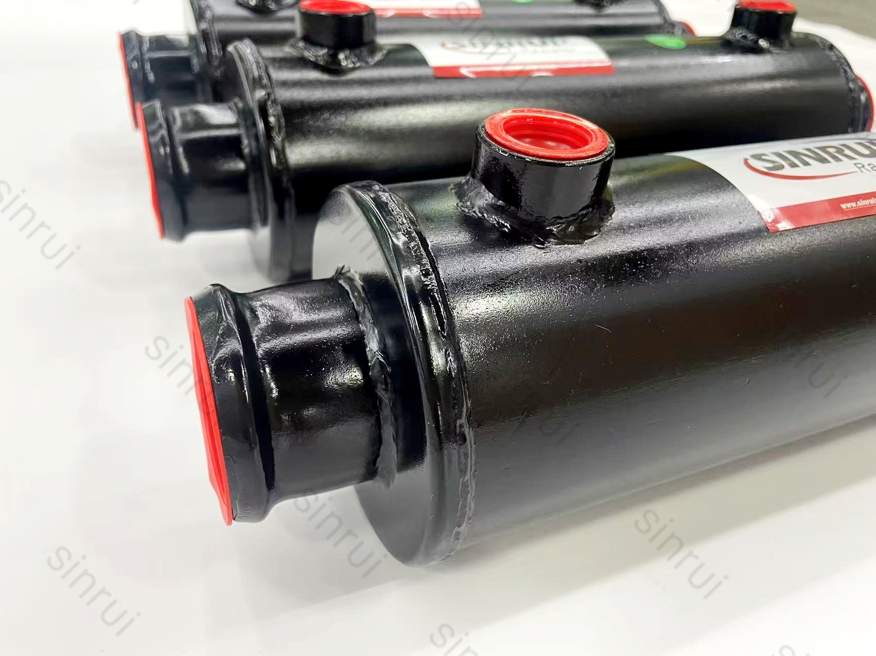 Side structure of SINRUI custom oil cooler for diesel engines - efficient and durable
