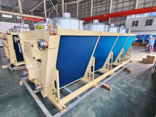 Finished modular air-cooled condenser unit for industrial cooling