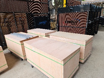 Well-protected komatsu HD1250 radiator packaging for international shipping