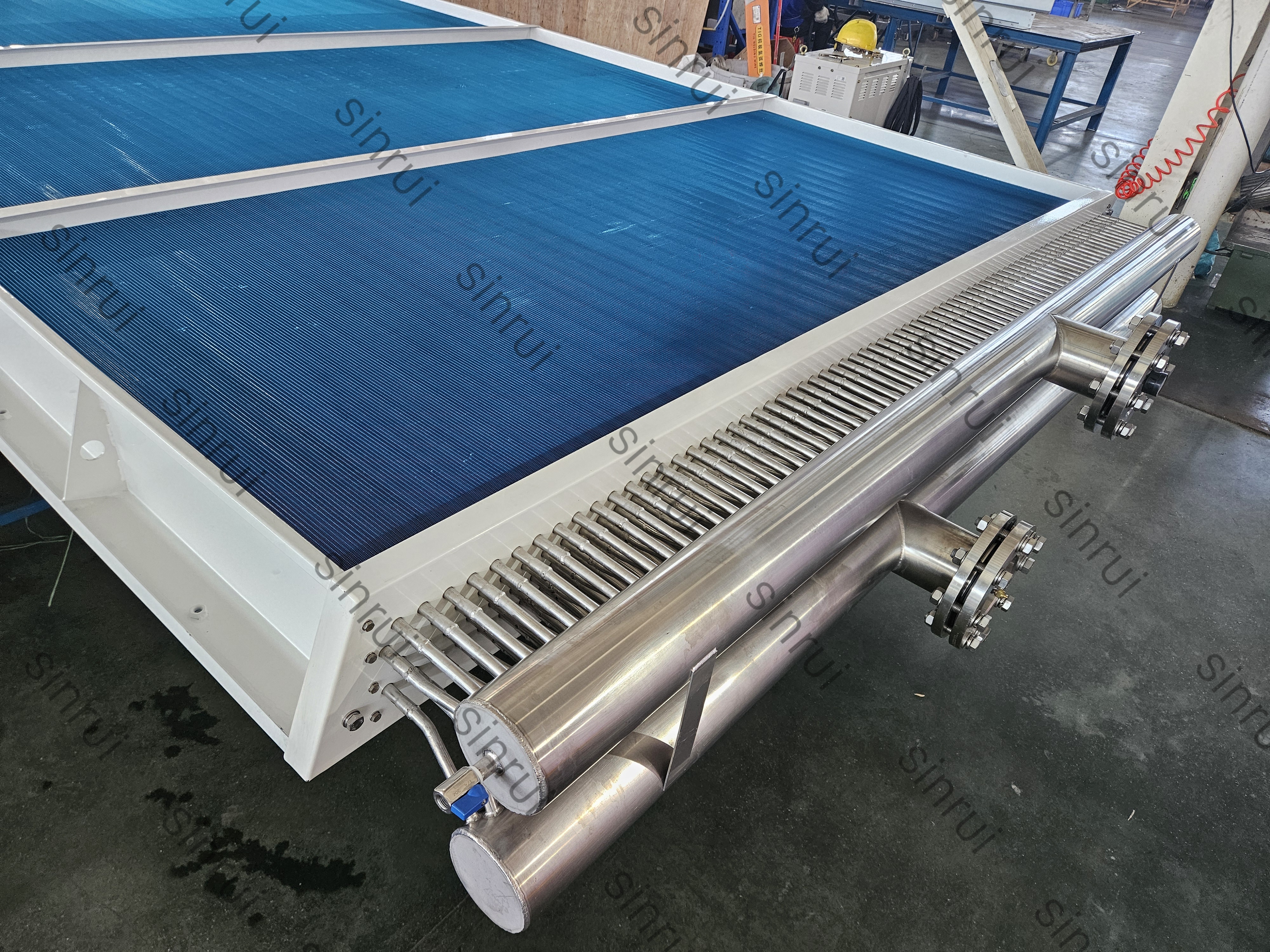 China industrial air cooler coil with aluminum fins and copper tubes