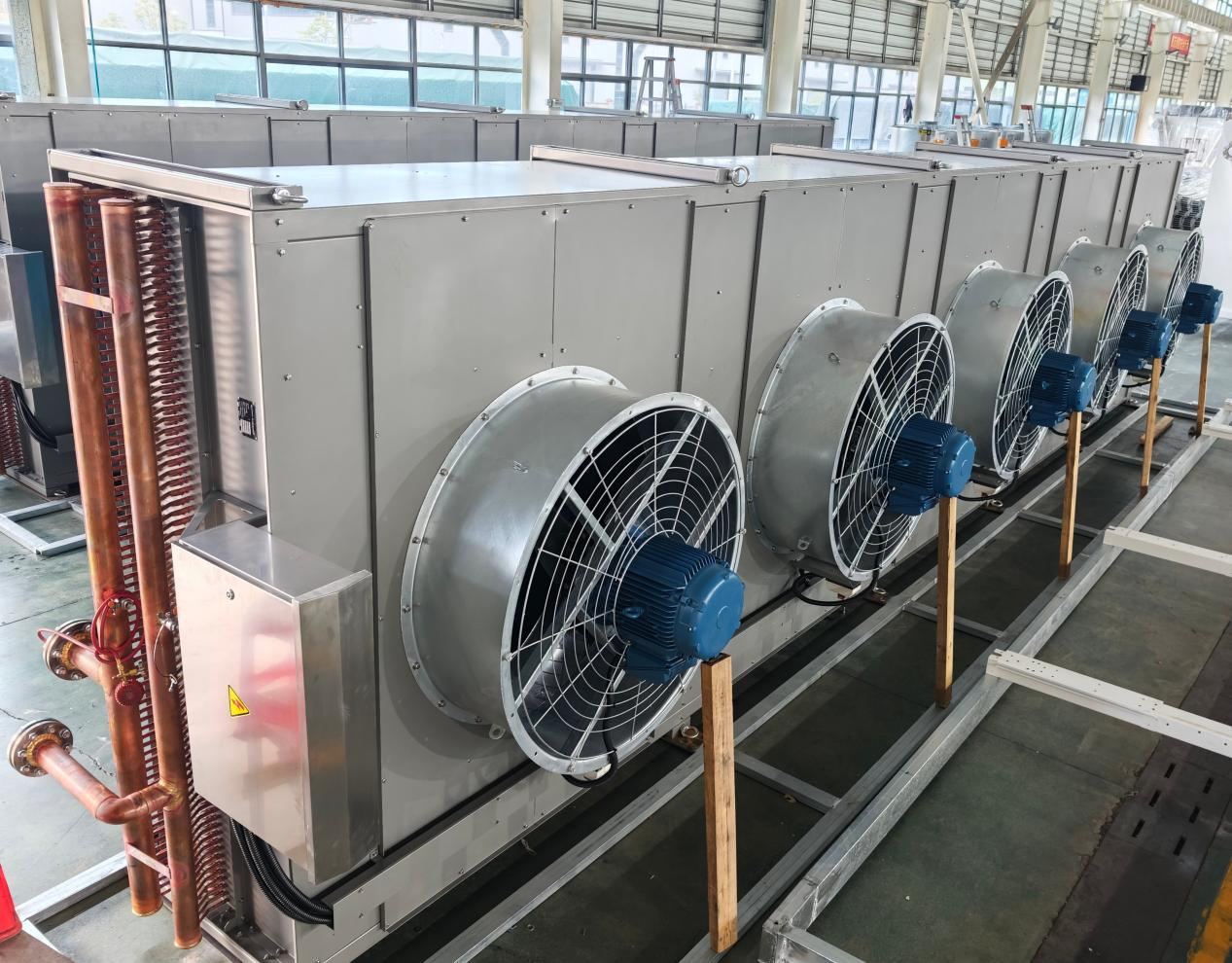 Horizontal radiator with axial fans for MAN 18V48 engine-industrial power plant cooling system by Sinrui.png