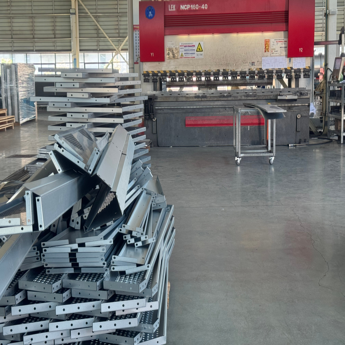 Pictures of Sinrui's production workshop