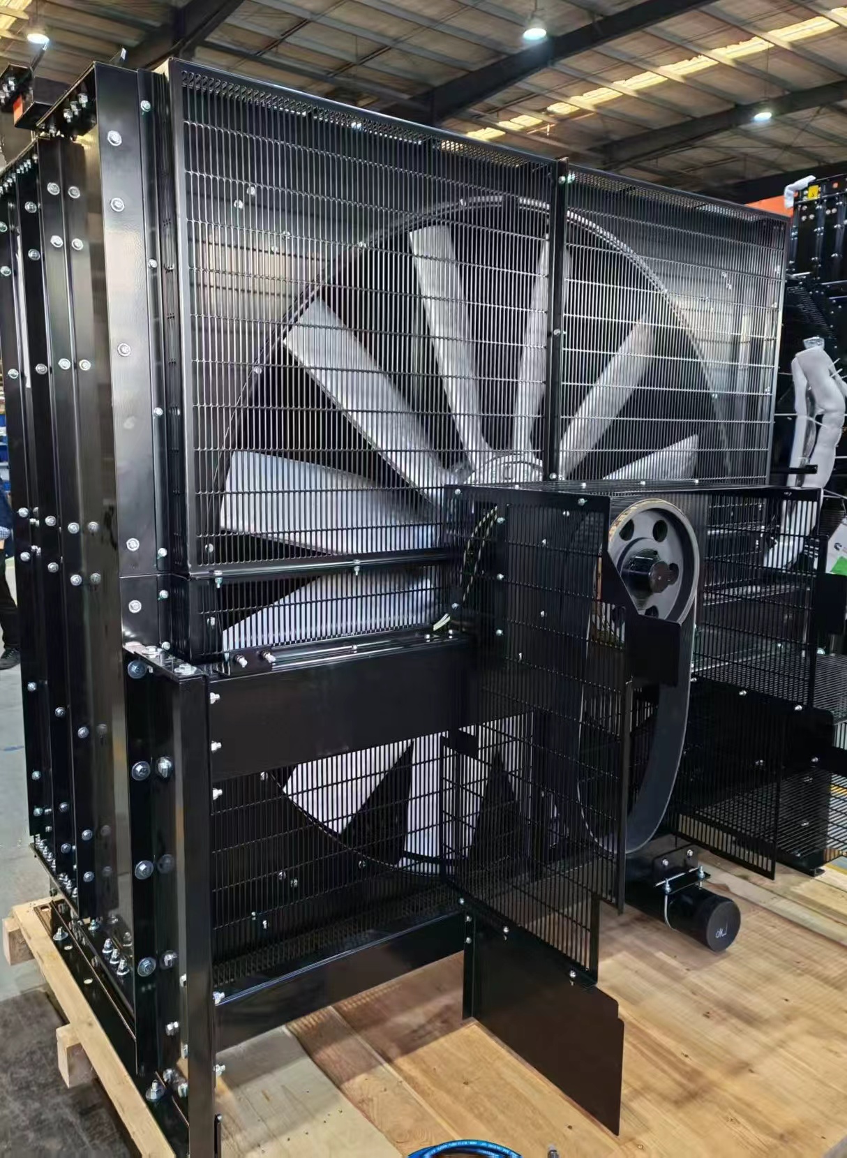 Heavy duty radiator for Cummins KTA50-G9 generator set