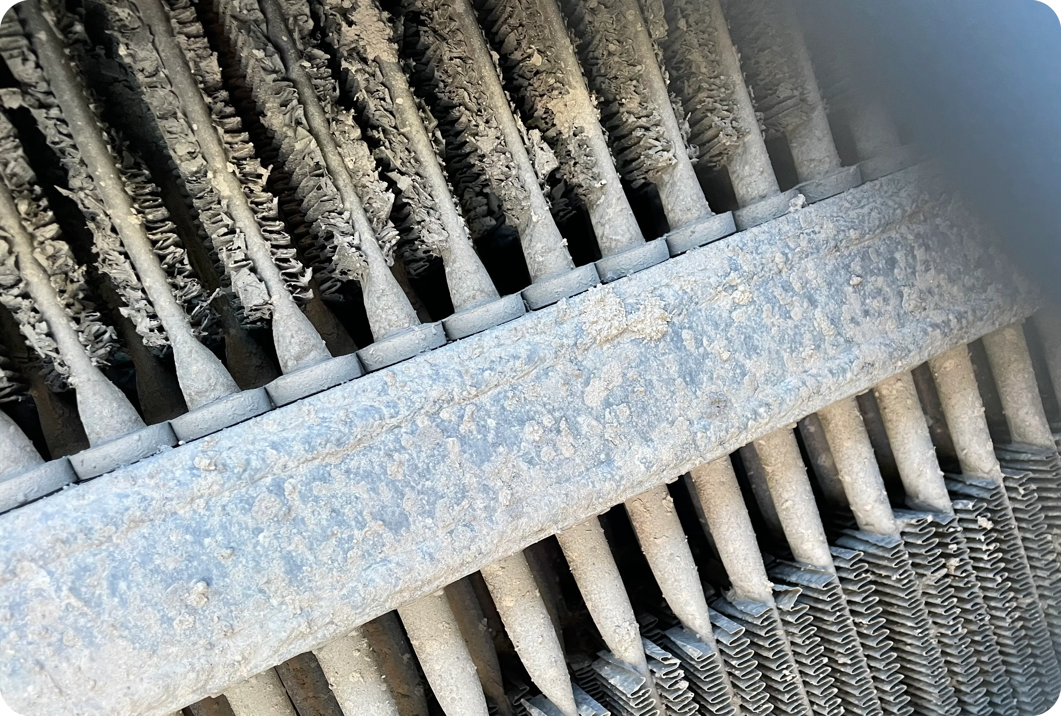 Damaged cooling tube after less than one year of operation
